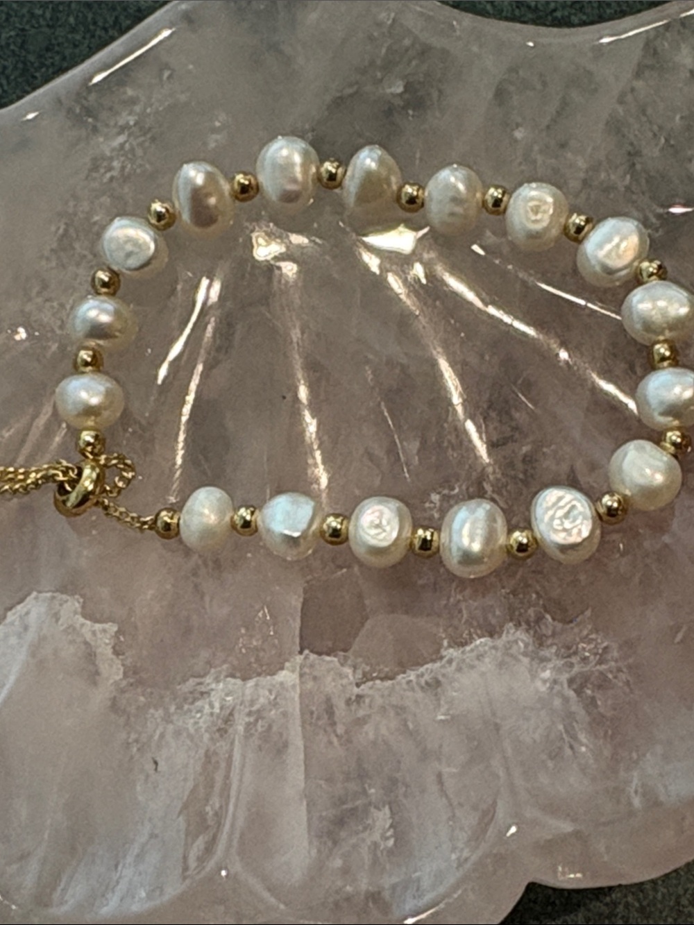 Freshwater pearls bolo Goldtone bracelet